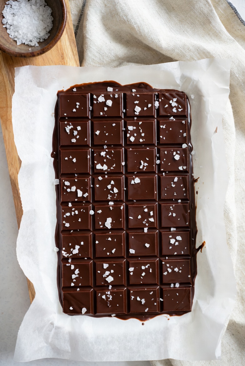 Easy 5-Minute Sea Salt & Dark Chocolate Bark Recipe